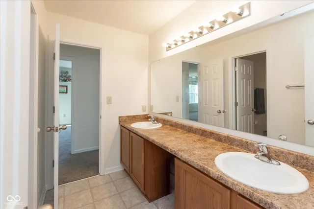 $339,000 | 2268 Hampton Drive, Franklin, IN 46131