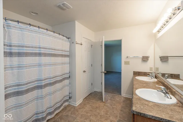 $339,000 | 2268 Hampton Drive, Franklin, IN 46131