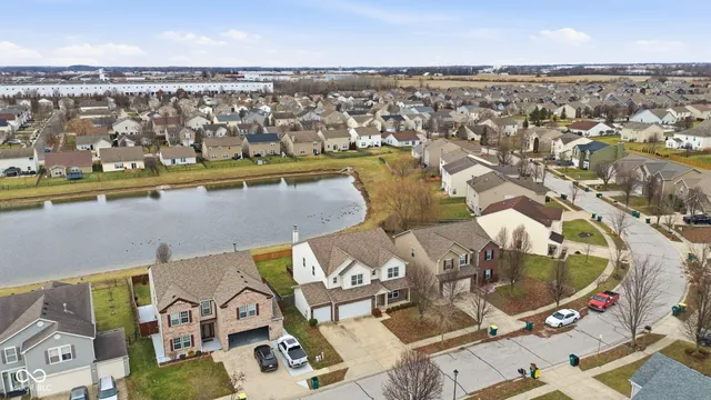 $329,000 | 2268 Hampton Drive, Franklin, IN 46131