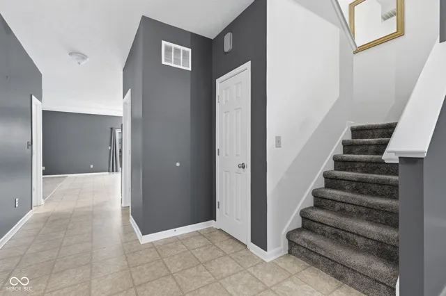 $329,000 | 2268 Hampton Drive, Franklin, IN 46131