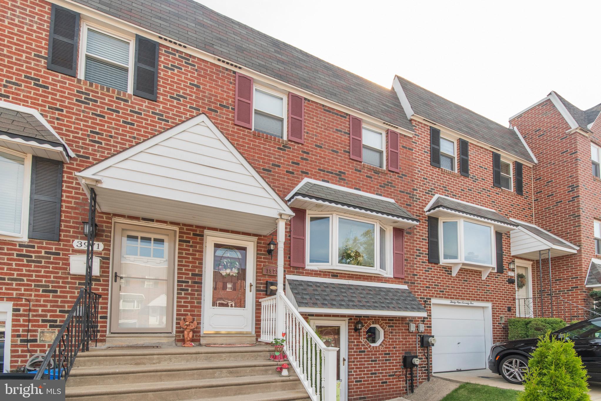 3973 Constance Road Philadelphia, PA 19114 - Photo 2 of 28 Gallery Image 2