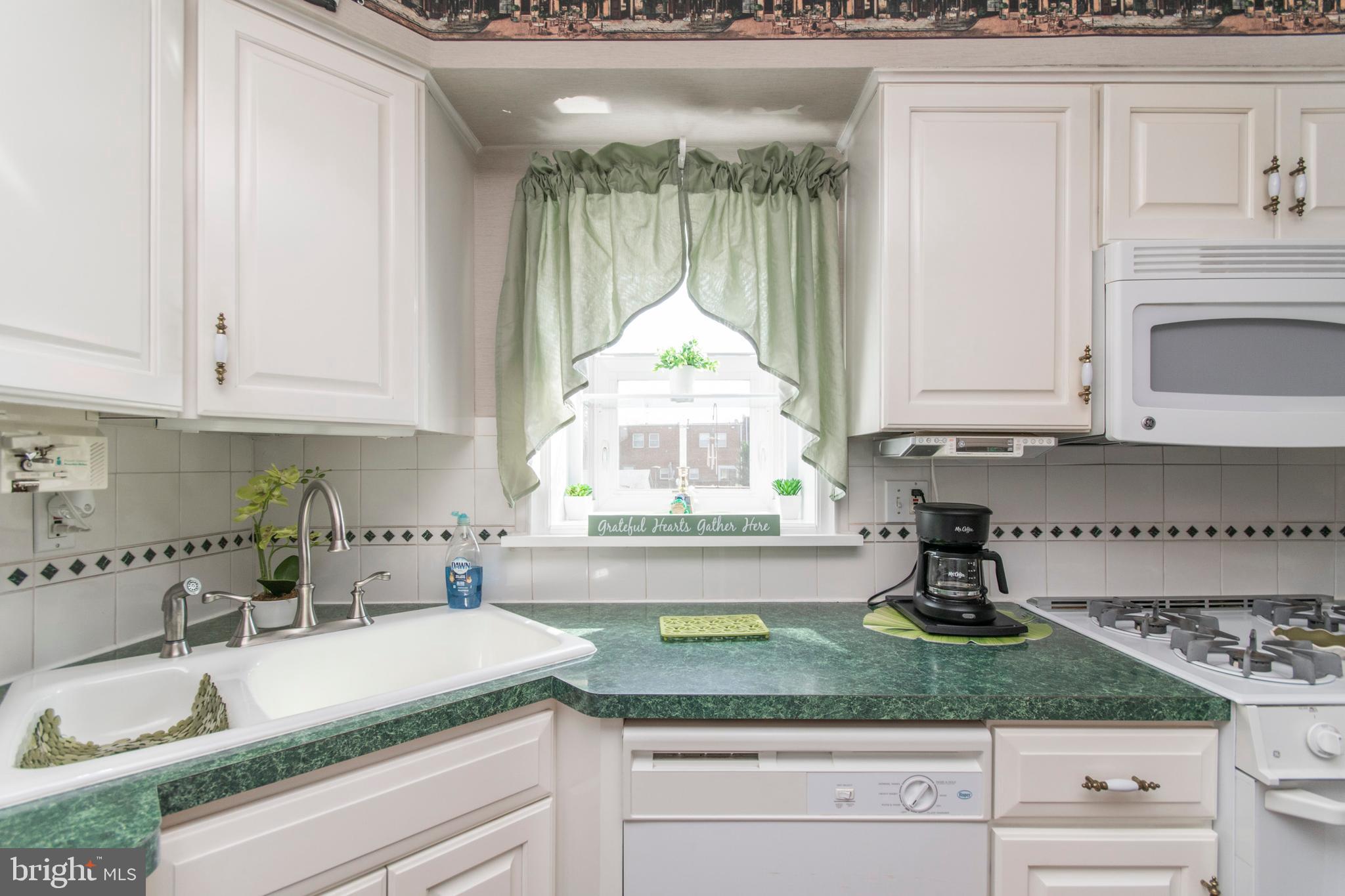 3973 Constance Road Philadelphia, PA 19114 - Photo 12 of 28 Gallery Image 12