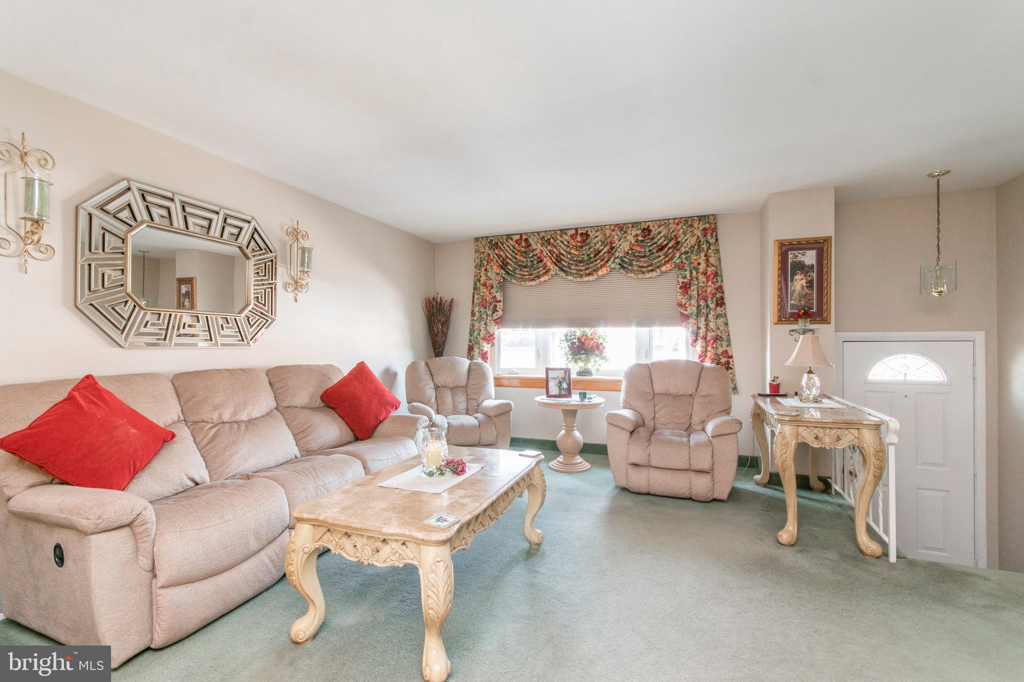 3973 Constance Road Philadelphia, PA 19114 - Photo 5 of 28 Gallery Image 5