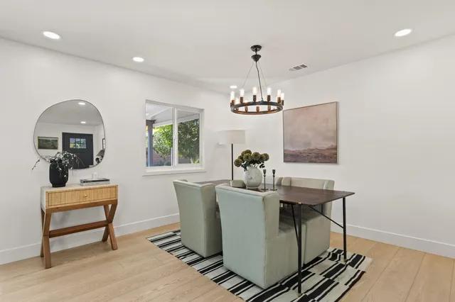 $1,098,000 | 24732 Alanwood Street, Lake Forest, CA 92630