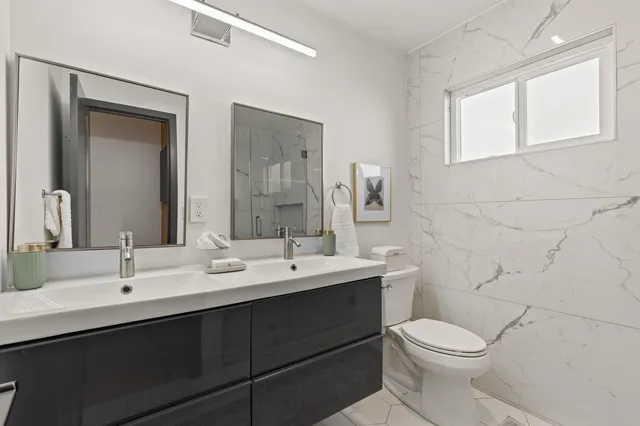 $1,098,000 | 24732 Alanwood Street, Lake Forest, CA 92630