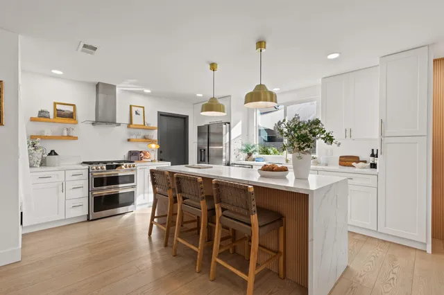 $1,098,000 | 24732 Alanwood Street, Lake Forest, CA 92630