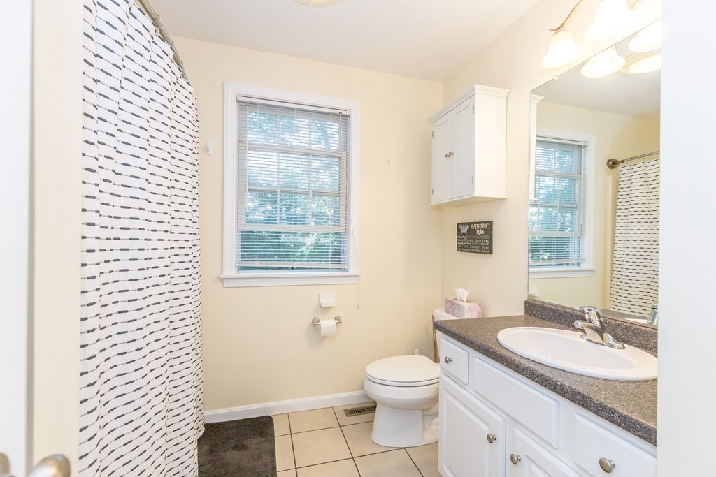 1975 Middlesex Street, Unit 2 Lowell, MA 01851 - Photo 19 of 24