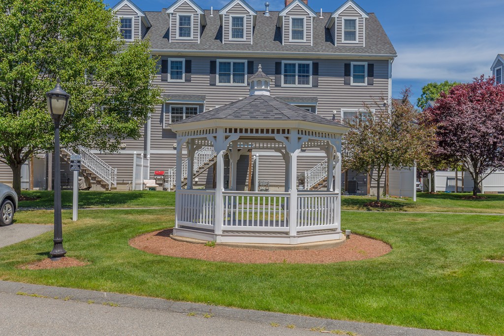 1975 Middlesex Street, Unit 2 Lowell, MA 01851 - Photo 2 of 24