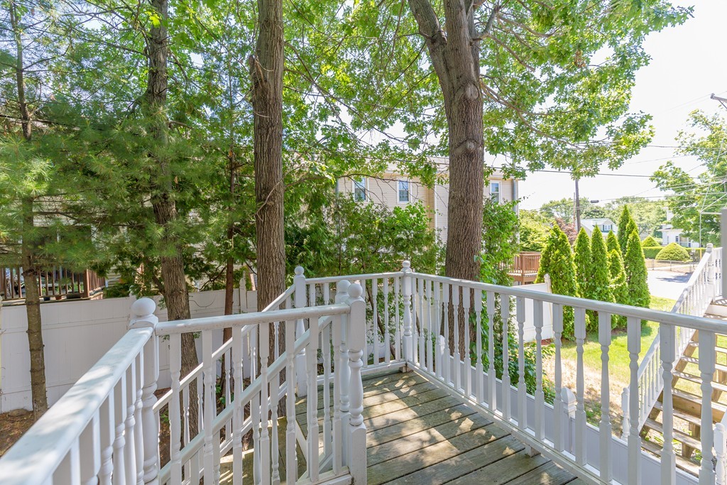 1975 Middlesex Street, Unit 2 Lowell, MA 01851 - Photo 23 of 24