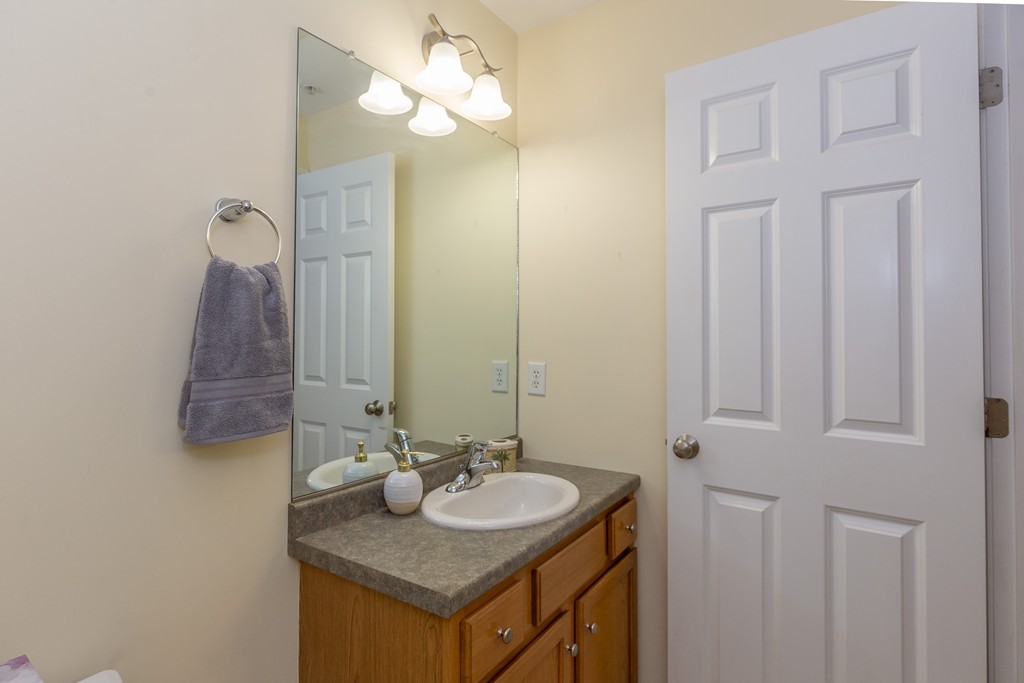 1975 Middlesex Street, Unit 2 Lowell, MA 01851 - Photo 10 of 24