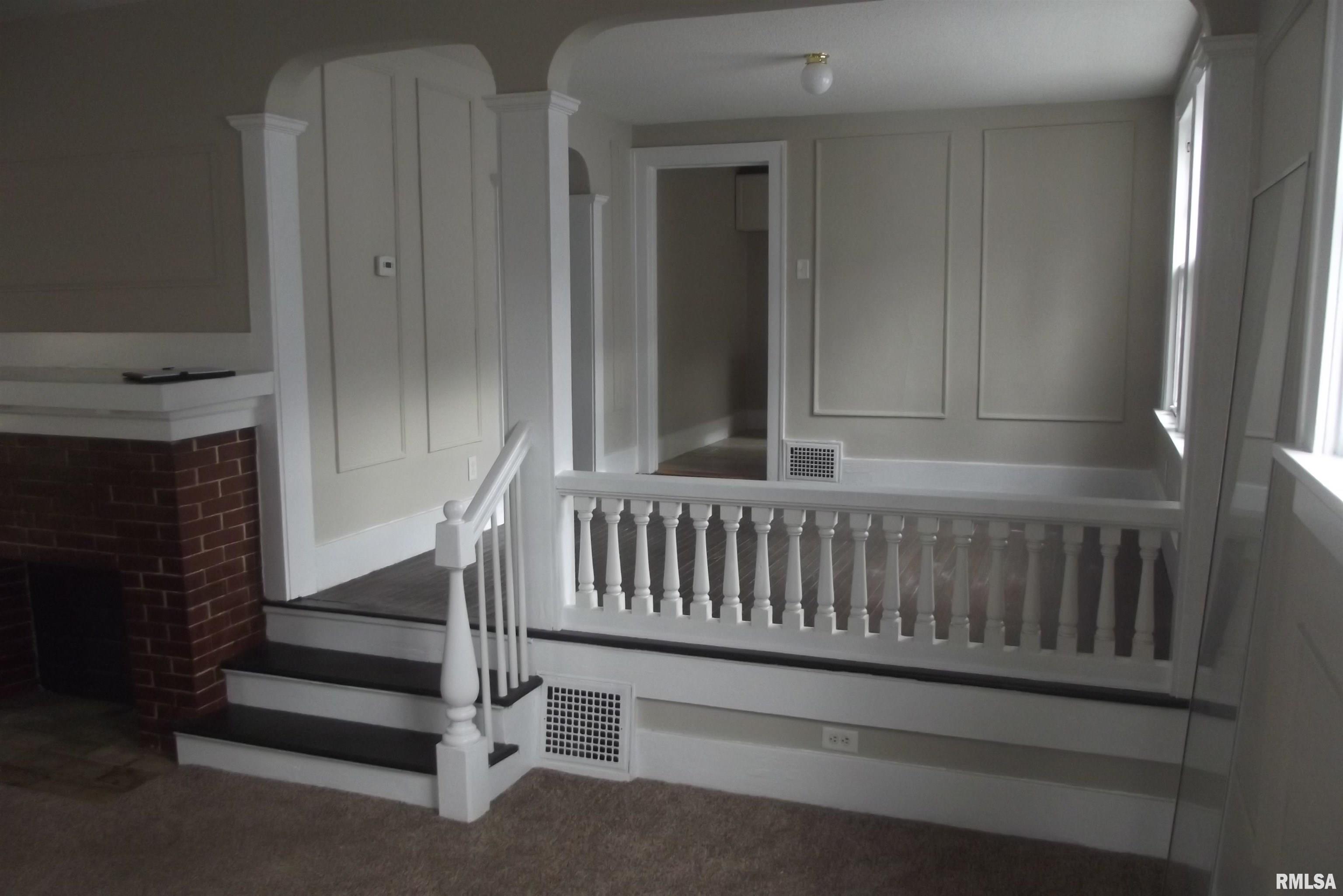 2022 Dial Court Springfield, IL 62704 - Photo 7 of 15 Gallery Image 7