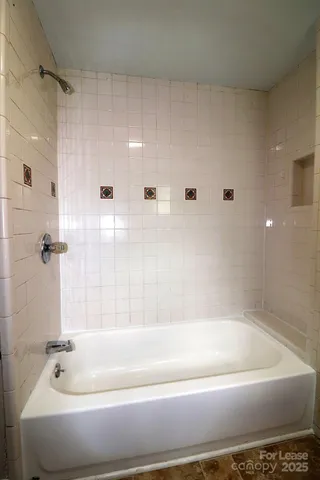 $850 | 203 North New Hope Road, Gastonia, NC 28054