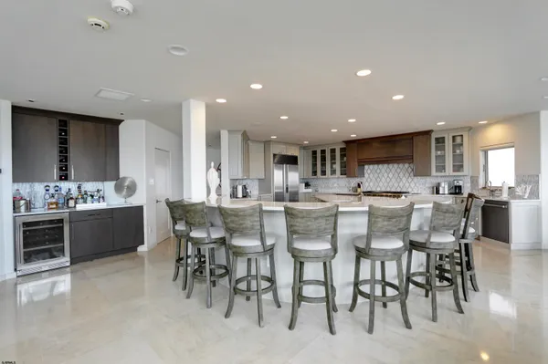 a view of building with tub and trees in the background