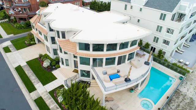 $300,000 | 121 South 17th Avenue, Longport, NJ 08403