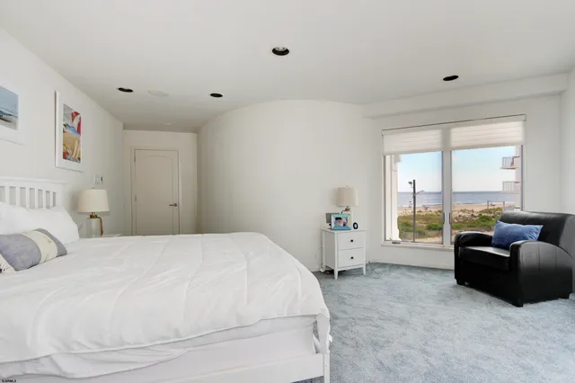 $300,000 | 121 South 17th Avenue, Longport, NJ 08403