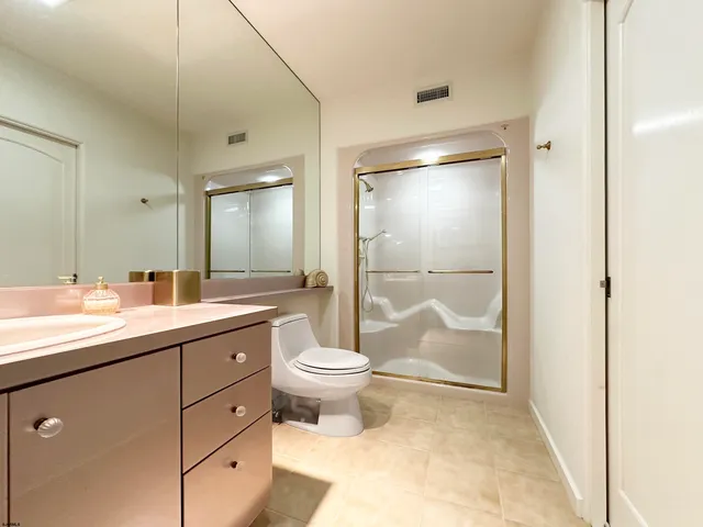 $300,000 | 121 South 17th Avenue, Longport, NJ 08403