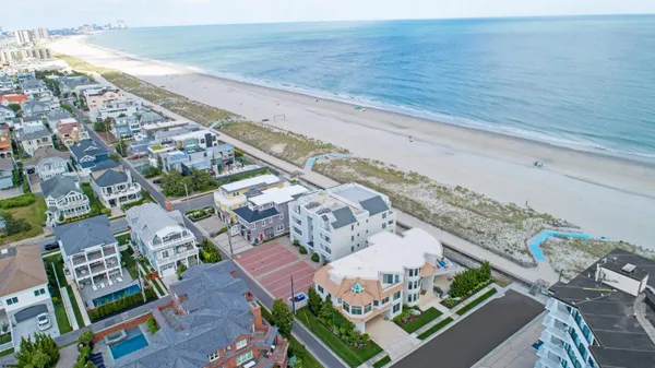 $300,000 | 121 South 17th Avenue, Longport, NJ 08403