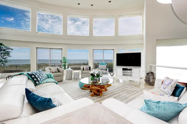 $300,000 | 121 South 17th Avenue, Longport, NJ 08403