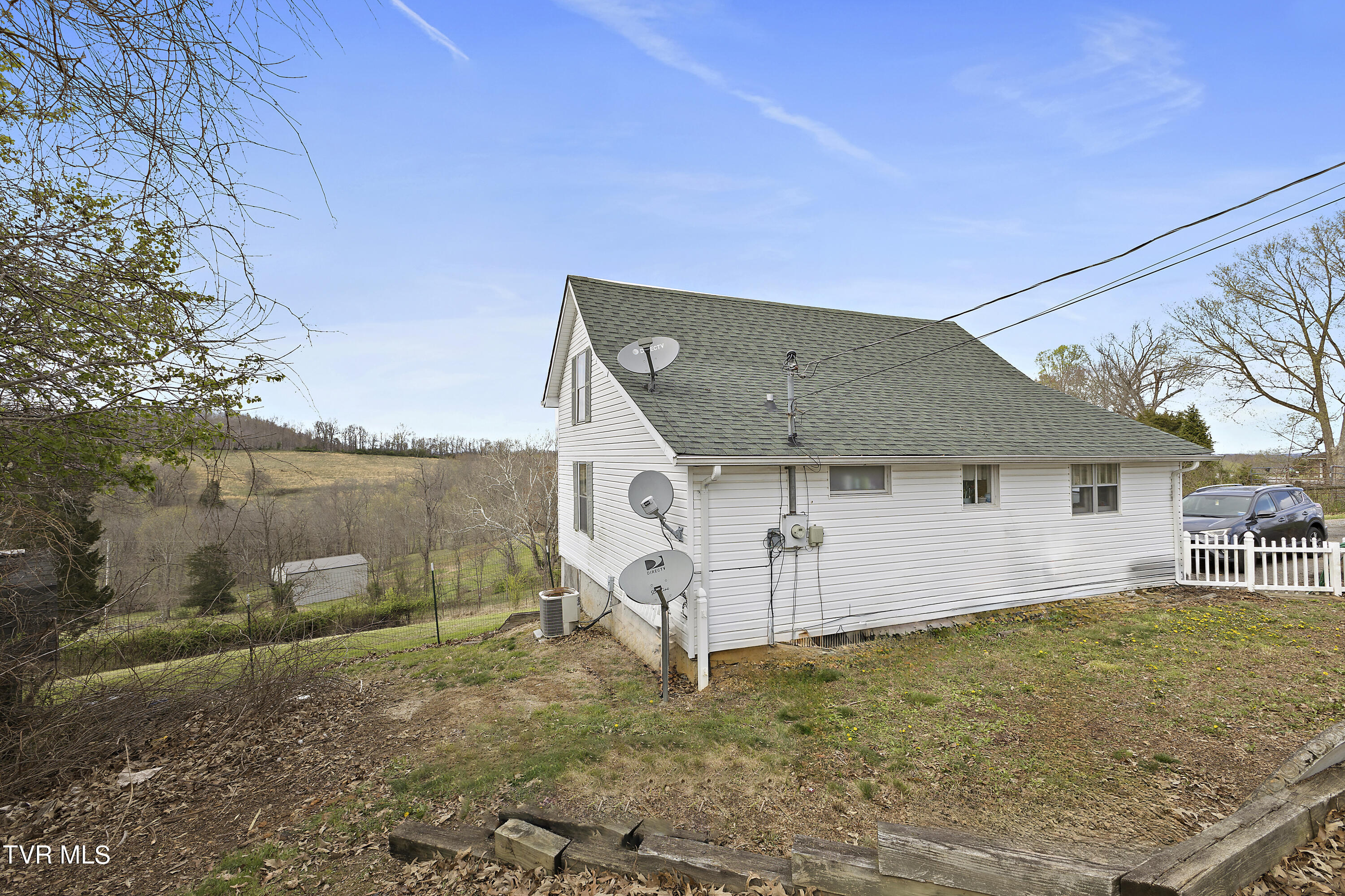139 Boone Road Gray, TN 37615 - Photo 16 of 24 128A8089