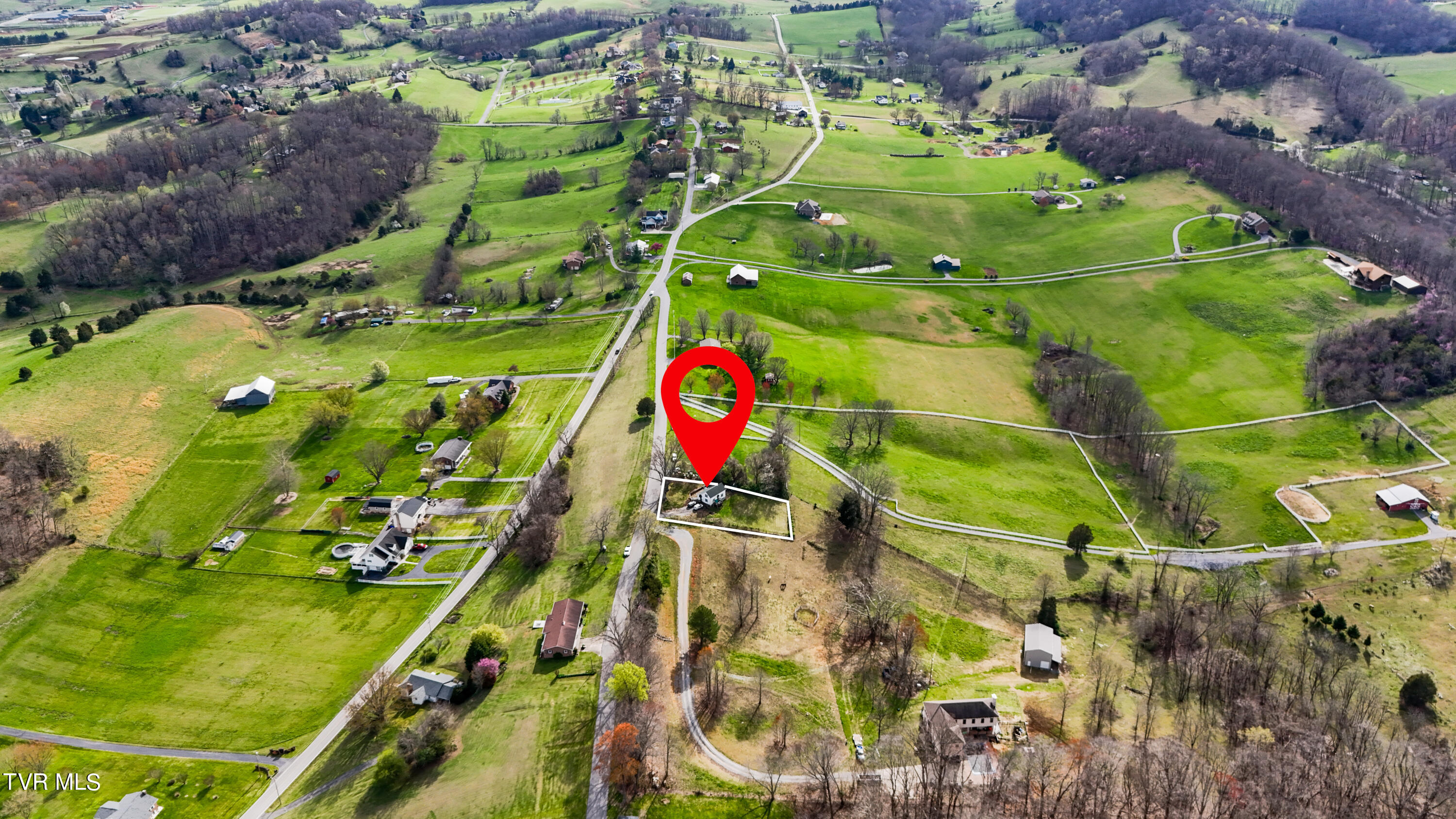 139 Boone Road Gray, TN 37615 - Photo 19 of 24 dji_fly_20240328_165738_0158_17115869765