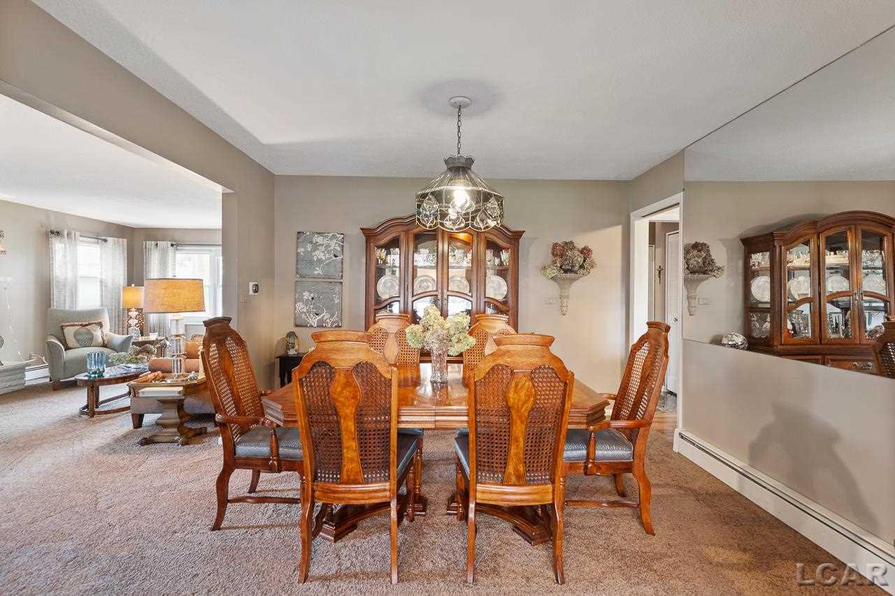 1311 Trenton Road Adrian, MI 49221 - Photo 8 of 47