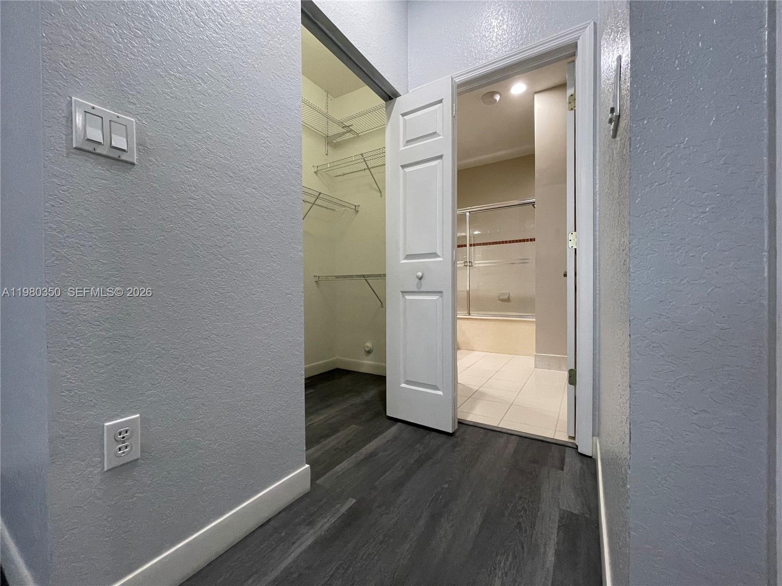 10973 Southwest 236th Terrace Homestead, FL 33032 - Photo 16 of 31