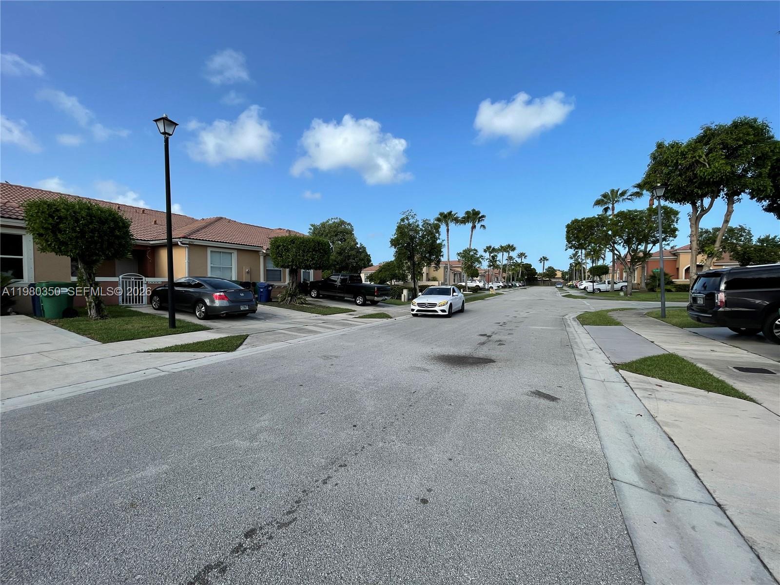 10973 Southwest 236th Terrace Homestead, FL 33032 - Photo 4 of 31