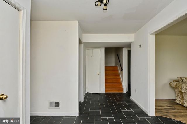 $750,000 | 3620 Orlando Place, Alexandria, VA 22305