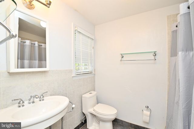 $750,000 | 3620 Orlando Place, Alexandria, VA 22305