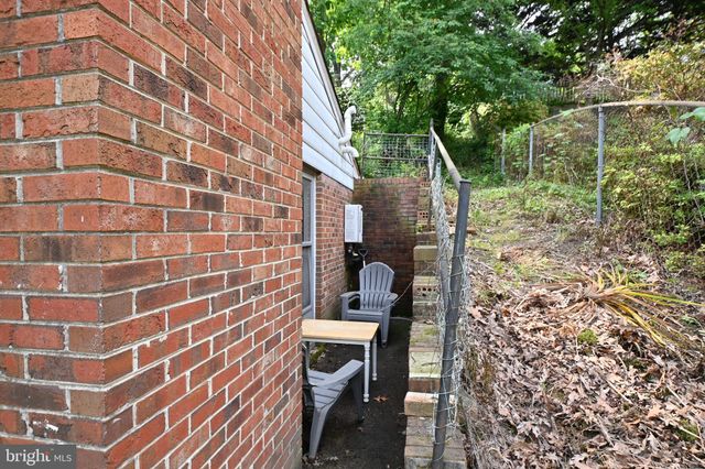 $750,000 | 3620 Orlando Place, Alexandria, VA 22305