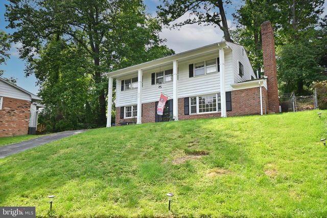 $750,000 | 3620 Orlando Place, Alexandria, VA 22305