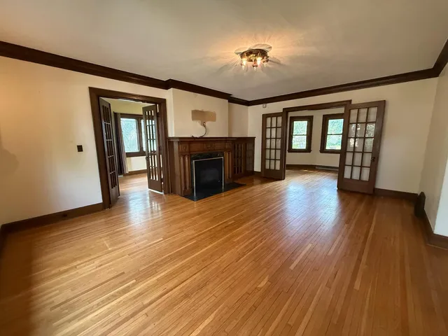 $405,000 | 2010 Main Street, La Crosse, WI 54601