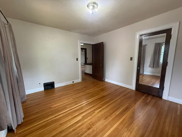 $405,000 | 2010 Main Street, La Crosse, WI 54601