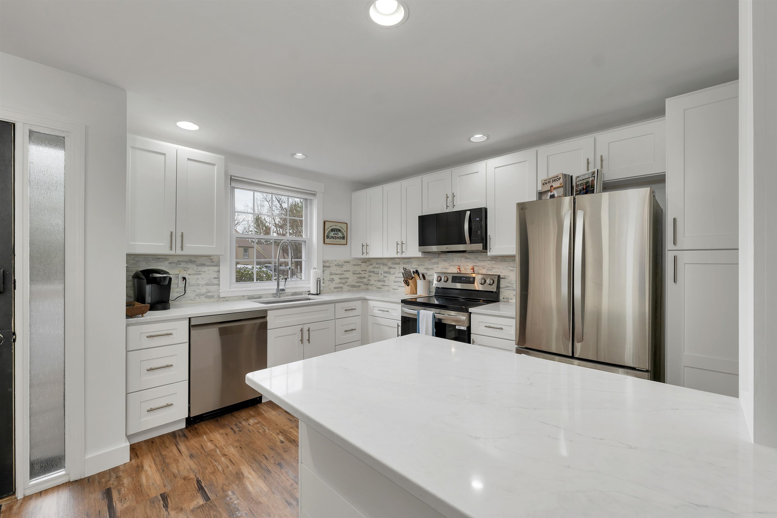 1465 Hooksett Road, Unit 303 Hooksett, NH 03106 - Photo 2 of 23