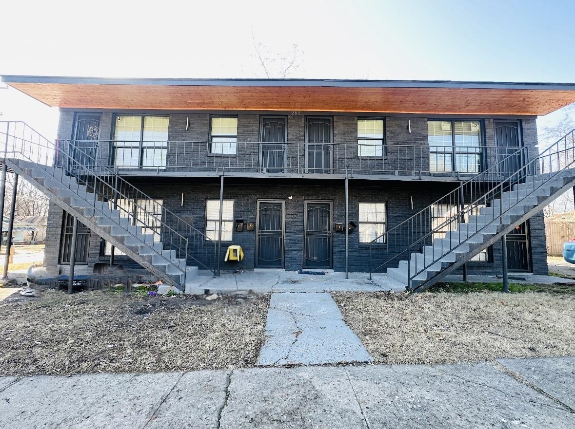 285 Lucy Avenue Memphis, TN 38106 - Photo 2 of 11