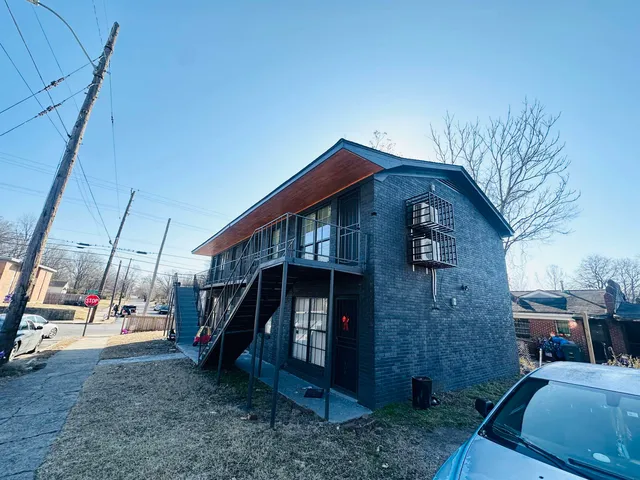 a view of house with outdoor space
