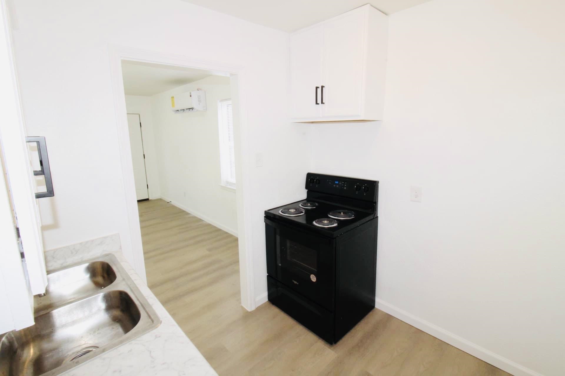 285 Lucy Avenue Memphis, TN 38106 - Photo 8 of 11