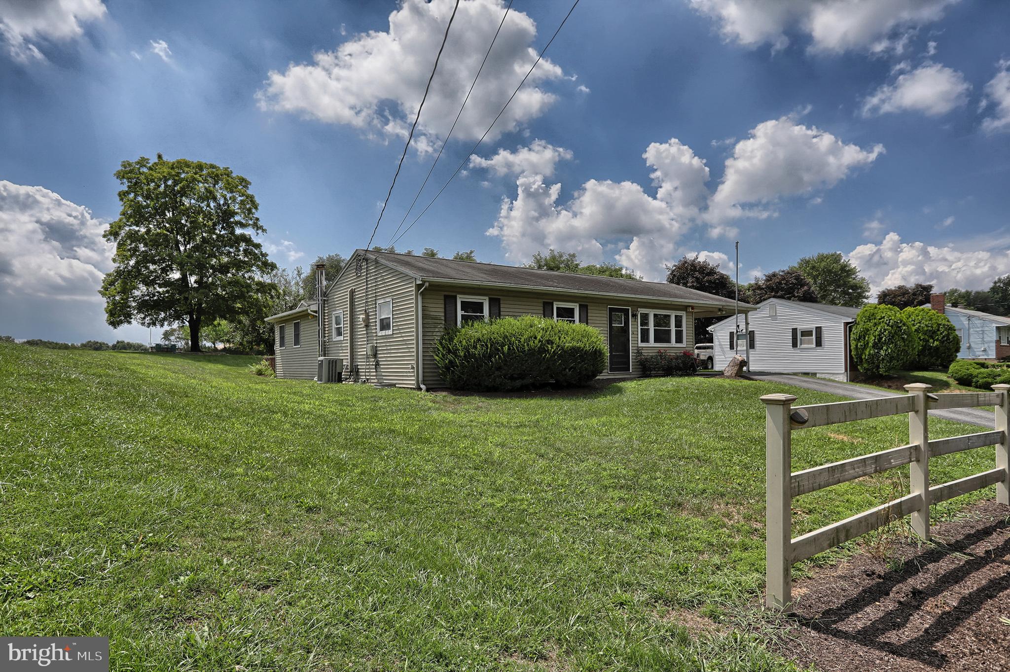 6733 Conway Road Harrisburg, PA 17111 - Photo 3 of 33 Gallery Image 3