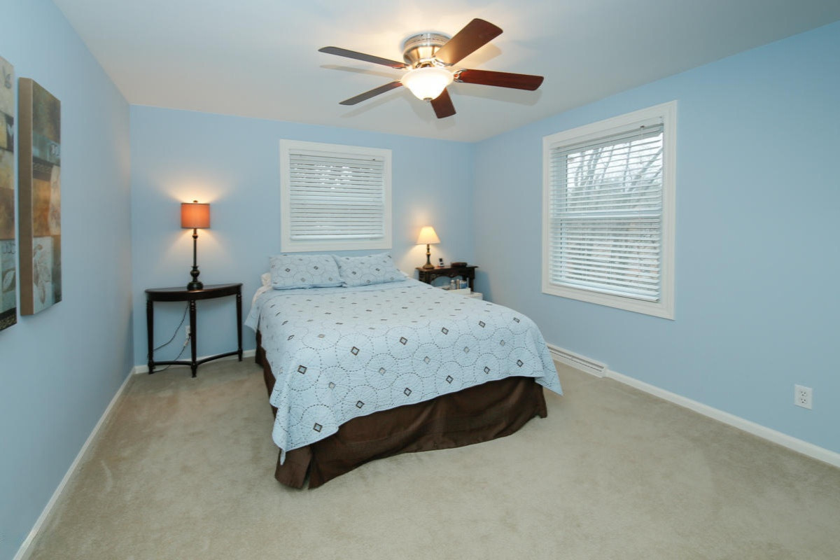 2400 Ridgeview Drive Kalamazoo, MI 49008 - Photo 17 of 30 2400 Ridgeview Dr-117