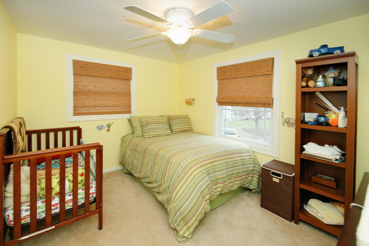 2400 Ridgeview Drive Kalamazoo, MI 49008 - Photo 18 of 30 2400 Ridgeview Dr-118