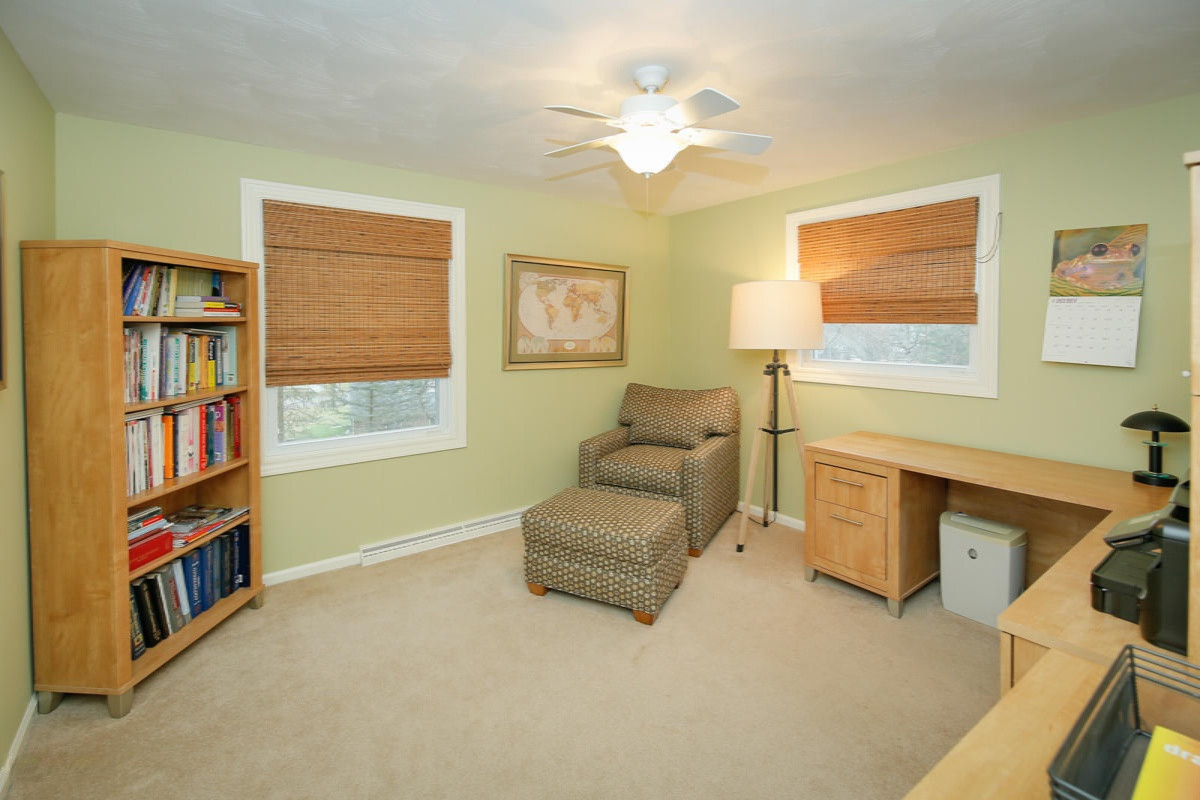 2400 Ridgeview Drive Kalamazoo, MI 49008 - Photo 19 of 30 2400 Ridgeview Dr-119