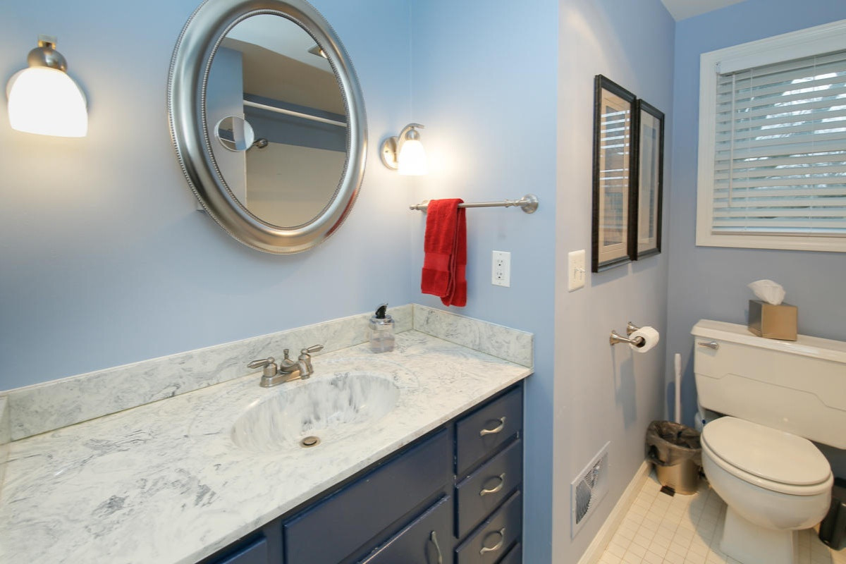 2400 Ridgeview Drive Kalamazoo, MI 49008 - Photo 20 of 30 2400 Ridgeview Dr-120