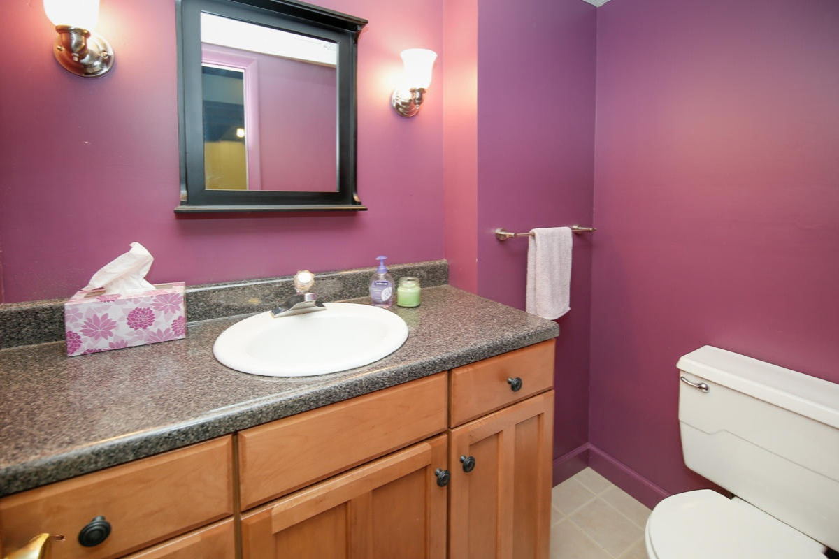 2400 Ridgeview Drive Kalamazoo, MI 49008 - Photo 25 of 30 2400 Ridgeview Dr-125
