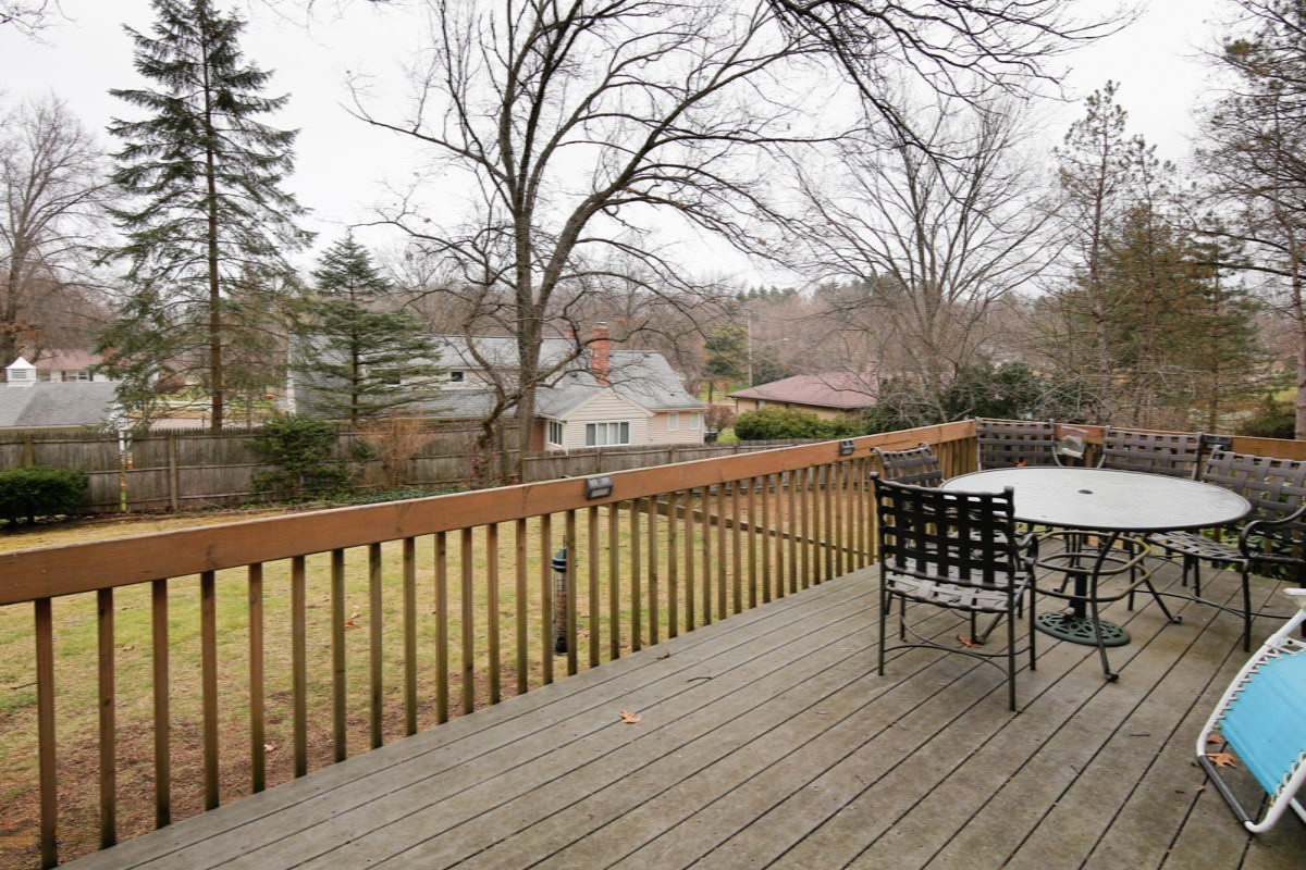 2400 Ridgeview Drive Kalamazoo, MI 49008 - Photo 26 of 30 2400 Ridgeview Dr-126