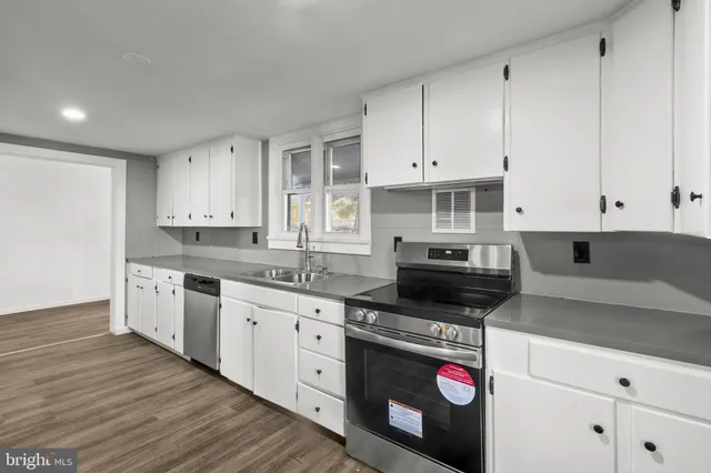 $209,900 | 266 Mahanoy Street, Tamaqua, PA 18252