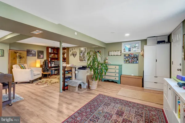 $525,000 | 92 Meeker Court, Manassas Park, VA 20111