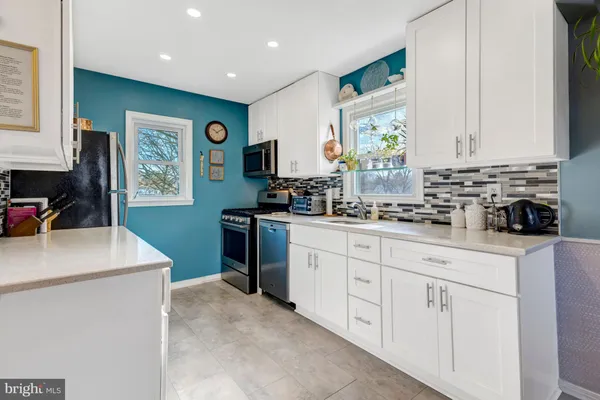 $525,000 | 92 Meeker Court, Manassas Park, VA 20111