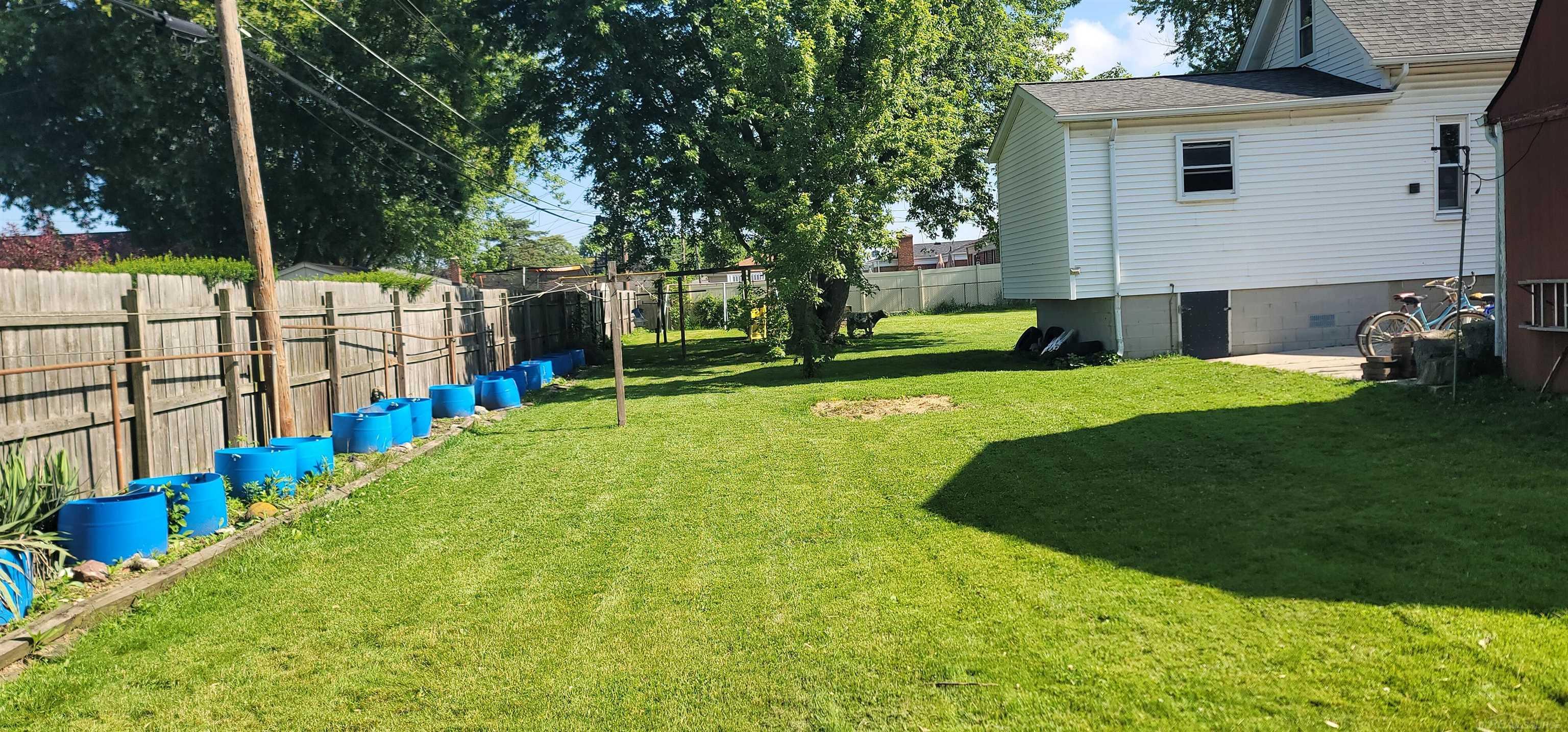32045 Schoenherr Road Warren, MI 48088 - Photo 14 of 45
