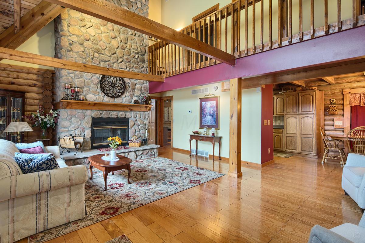 124 Riverside Drive Galloway, OH 43119 - Photo 2 of 21