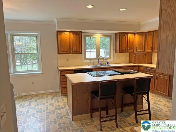 $635,000 | 4861 Waterfall Drive, Lower Macungie Township, PA 18062